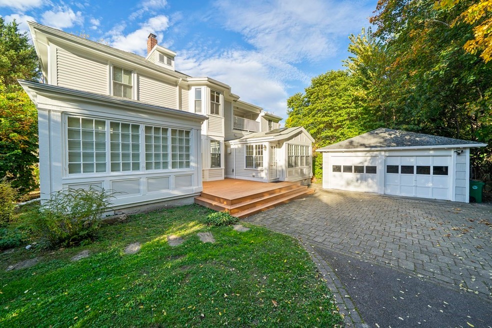 52 Herrick Rd unit 1, Newton Center, MA 02459 - photo 1