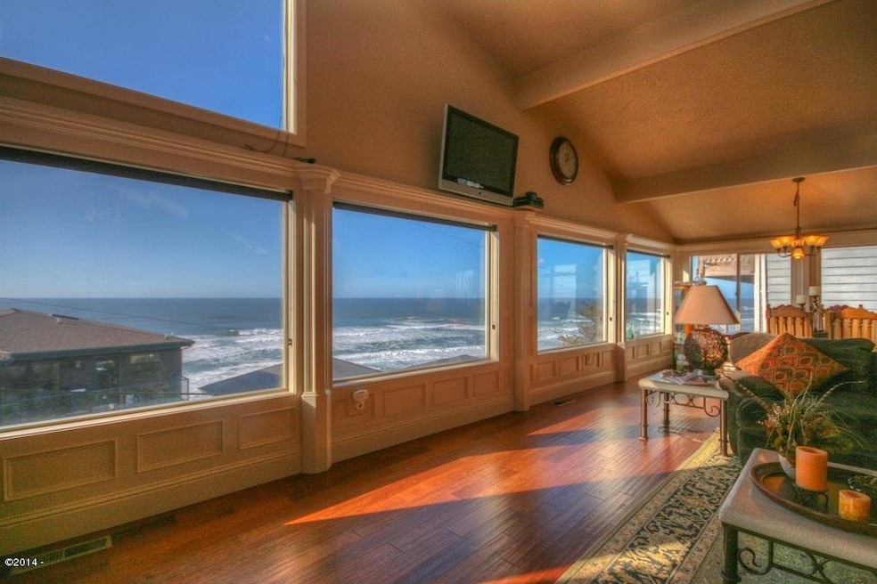 1315 SW Dune Ave, Lincoln City, OR 97367 - photo 1