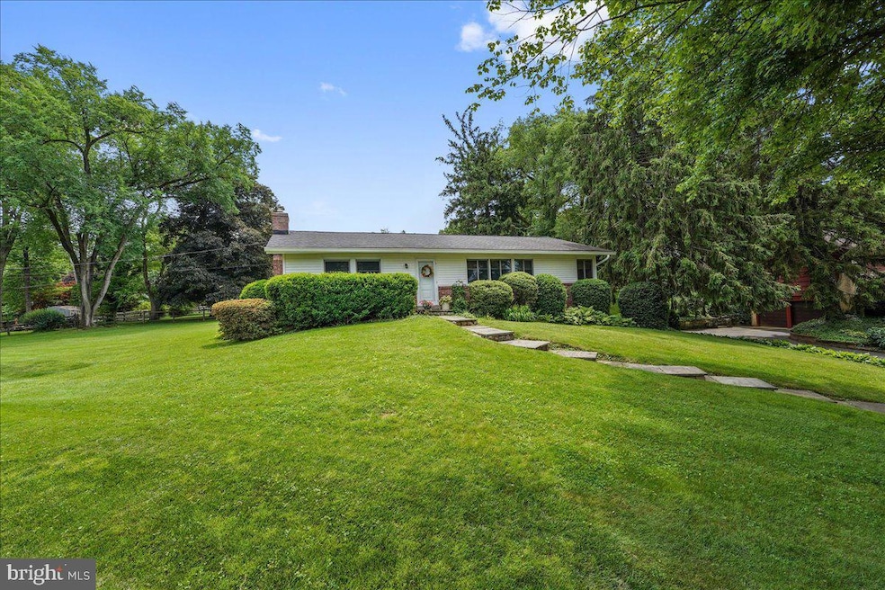 2059 Matsons Cir, Villanova, PA 19085 - photo 1