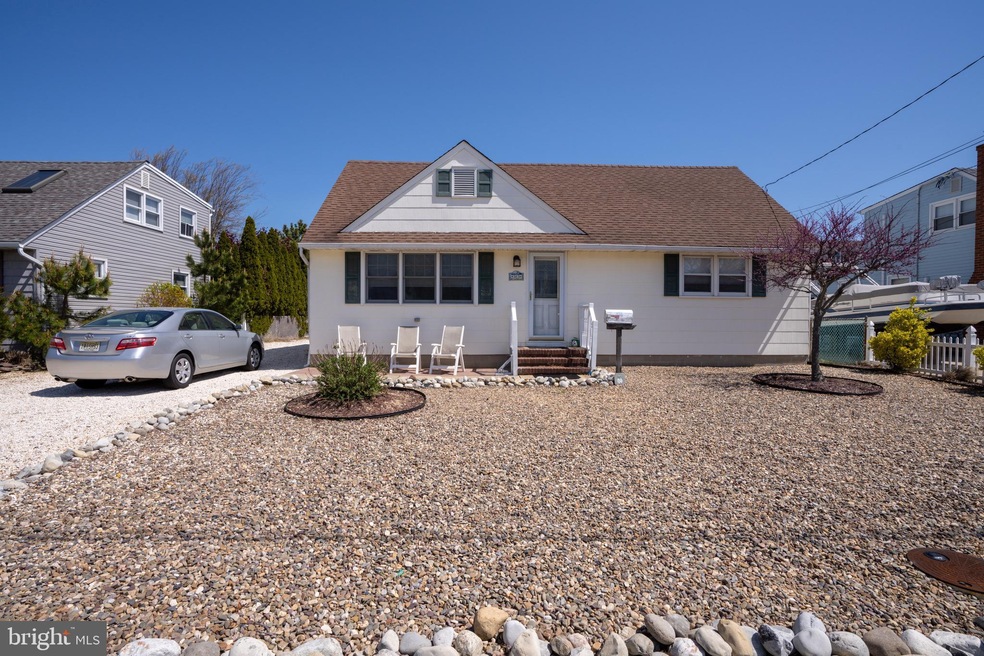 Sold $931,000 • Co-Listing Agent