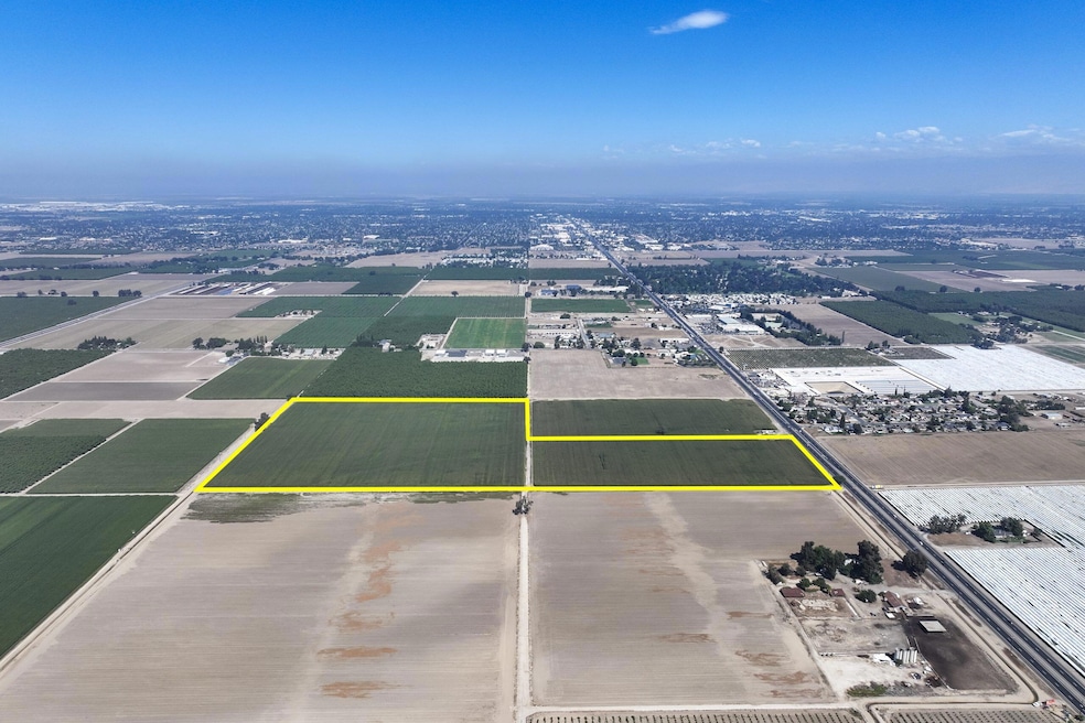 For Sale $3,100,000 • Co-Listing Agent