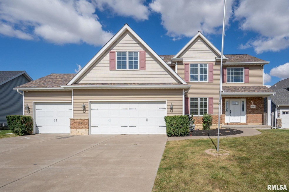 1622 W 71st St, Davenport, IA 52806 - photo 1