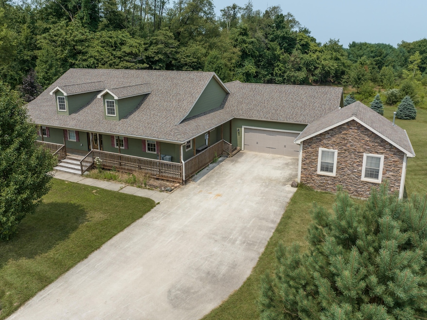 Under Contract $499,000