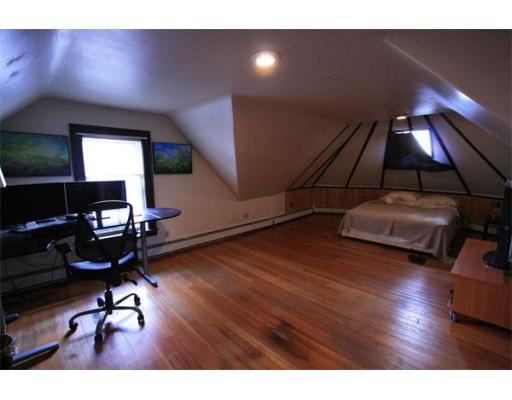 57 Elm St unit 3, Somerville, MA 02144 - photo 1