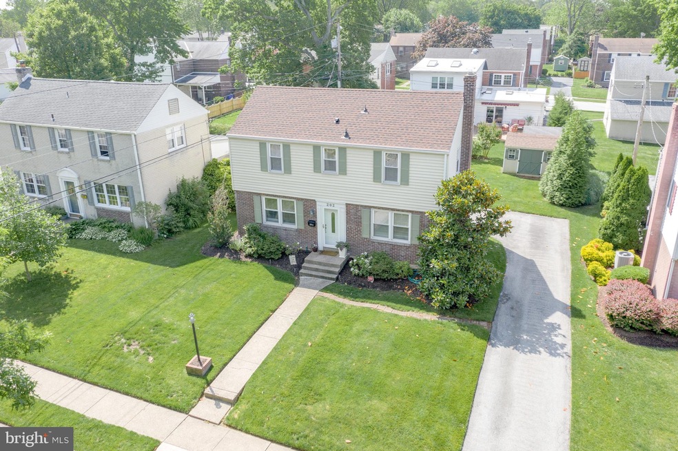 202 Sandra Rd, Wilmington, DE 19803 - photo 1