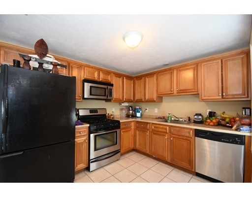 14 Watson St unit 7, Lowell, MA 01852 - photo 1