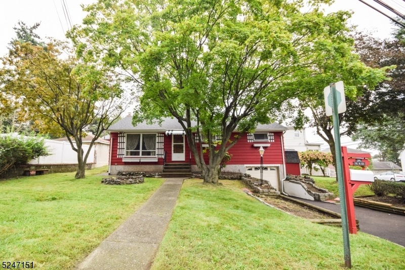 44 Chestnut Grove Ave, Woodland Park, NJ 07424 - photo 1