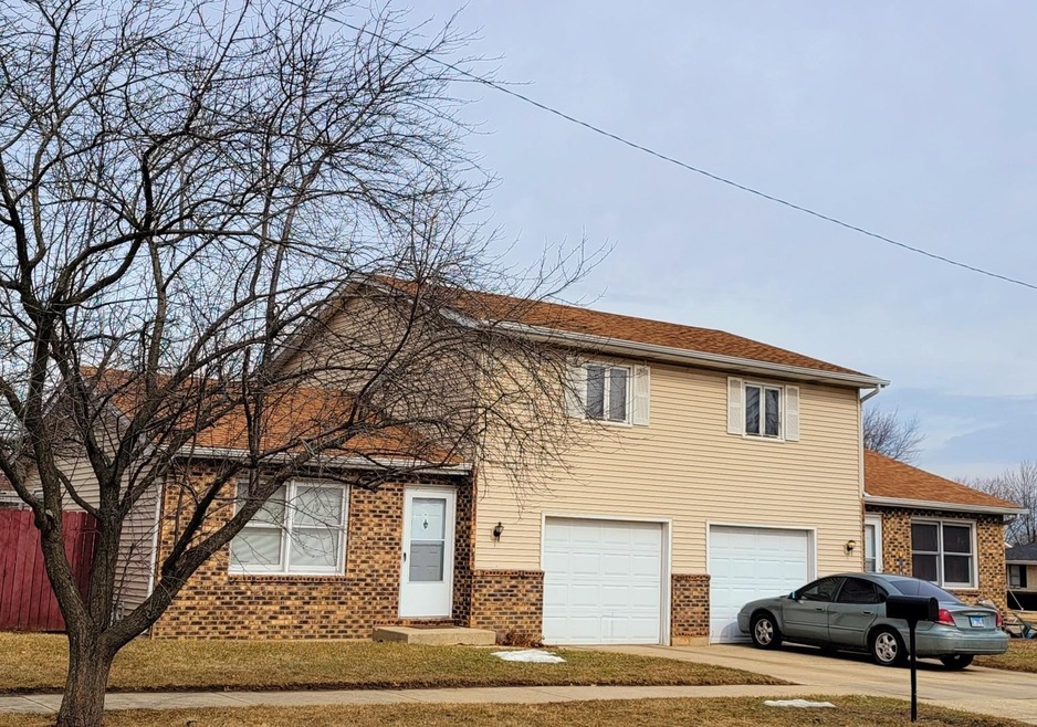 2800 Brookside Ave, Waukegan, IL 60085 - photo 1