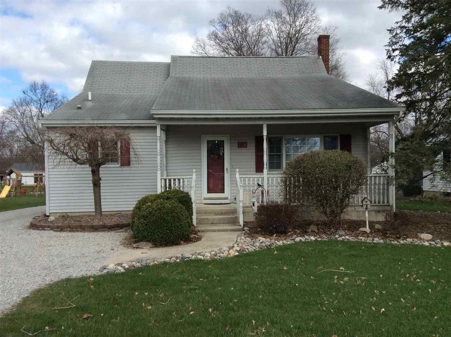 706 N Jefferson St, Ossian, IN 46777 - photo 1