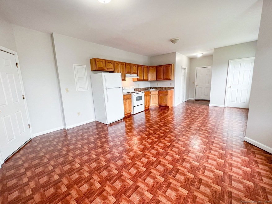 107 Barbour St unit 2N, Hartford, CT 06120 - photo 1