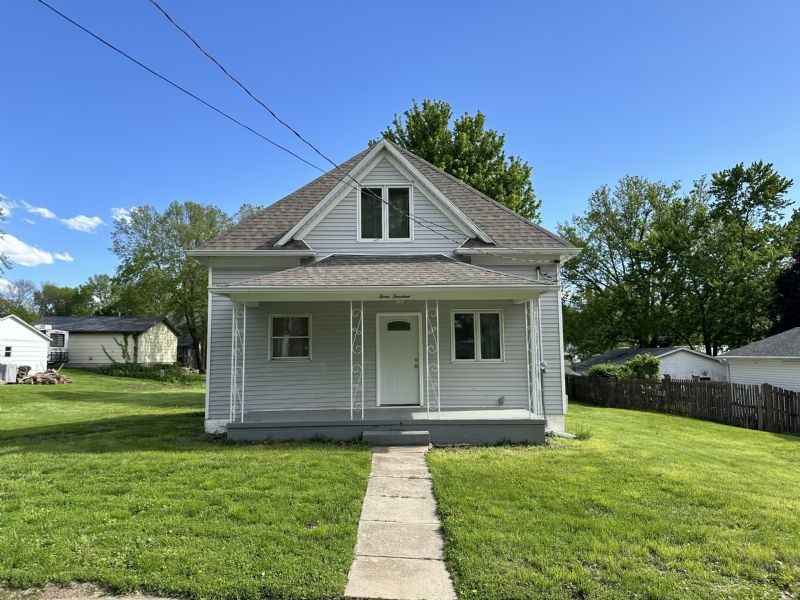 314 E Thomas Ave, Shenandoah, IA 51601 - photo 1