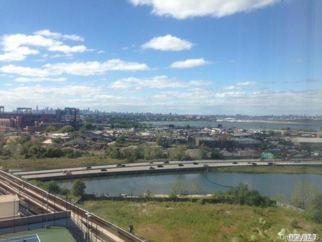 Sky View Parc unit Ph3R, Flushing, NY 11354 - photo 1