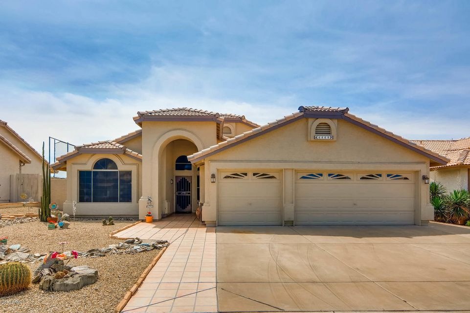 6449 E Melrose St Mesa AZ-large-001-1-Ex