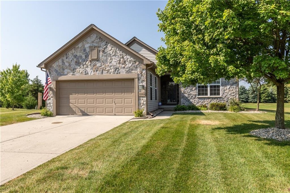 12764 Piccadilly Cir, Fishers, IN 46037 - photo 1