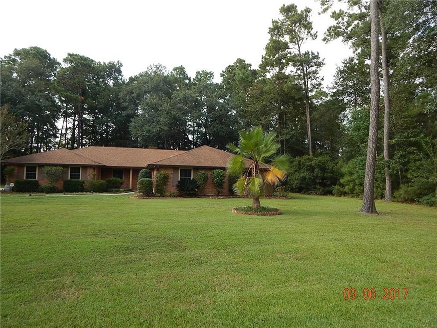 117 Rue Royal, Slidell, LA 70461 - photo 1