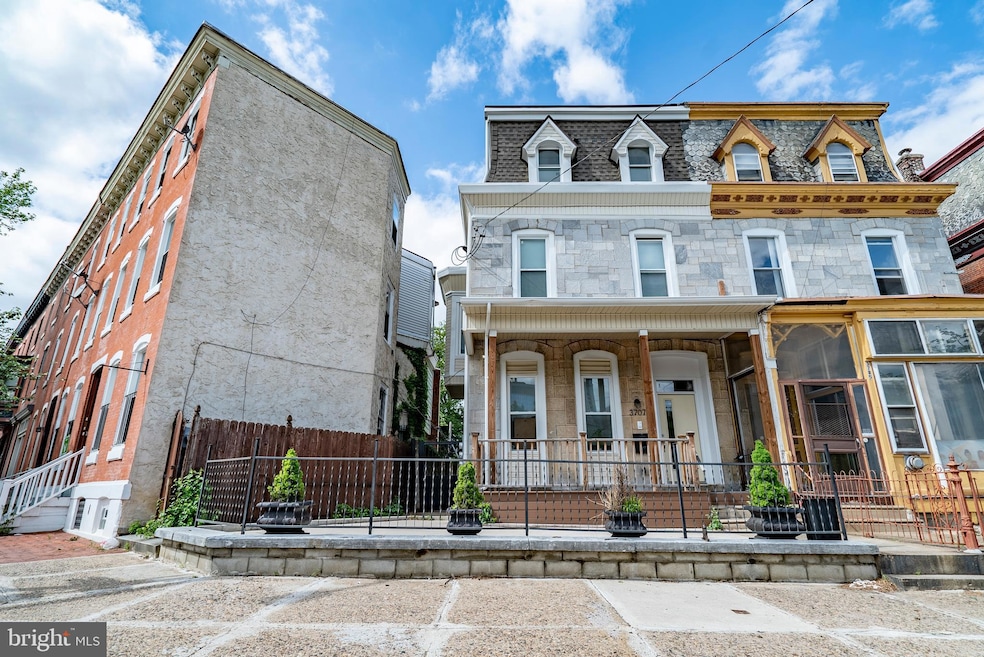 For Rent $1,000/month • Co-Listing Agent
