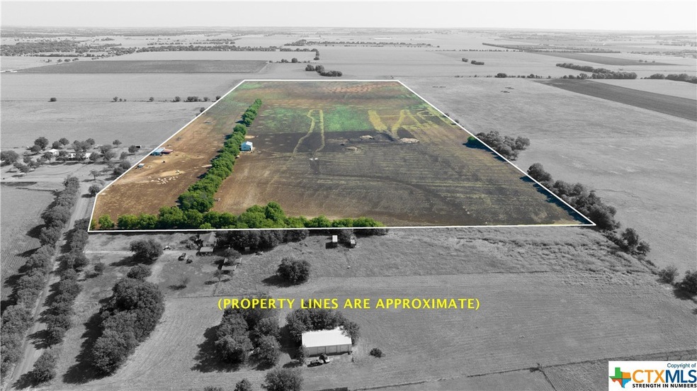 10204 S Whitehall Rd, Temple, TX 76504 - photo 1