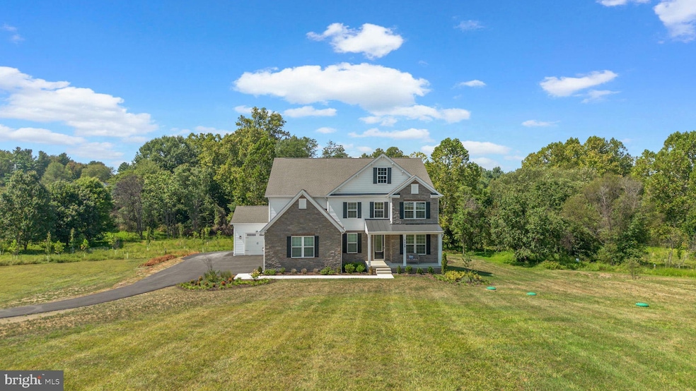 21708 Woodfield Rd, Gaithersburg, MD 20882 - photo 1