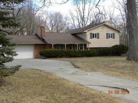 10294 N Linden Rd, Clio, MI 48420 - photo 1