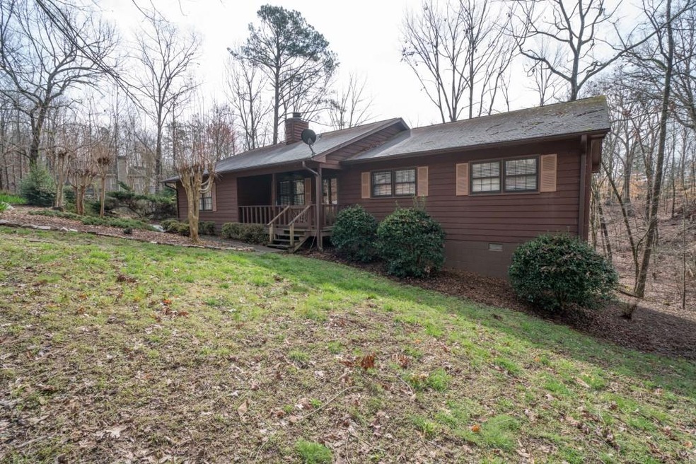5256 Forest Cove Rd, Gainesville, GA 30506 - photo 1