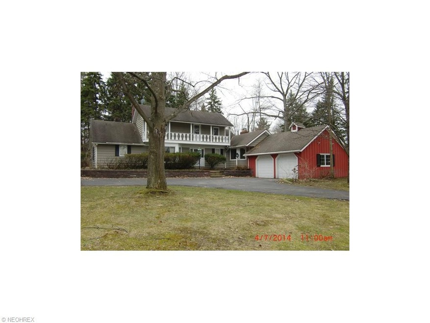 Traditional Pepper Pike Colonial on private lot.