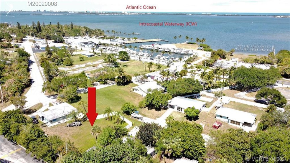 2068 NE Ridge Ave, Jensen Beach, FL 34957 - photo 1