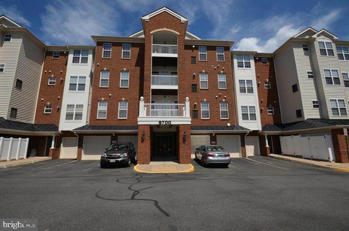 9700 Elzey Place unit 206, Manassas Park, VA 20111 - photo 1
