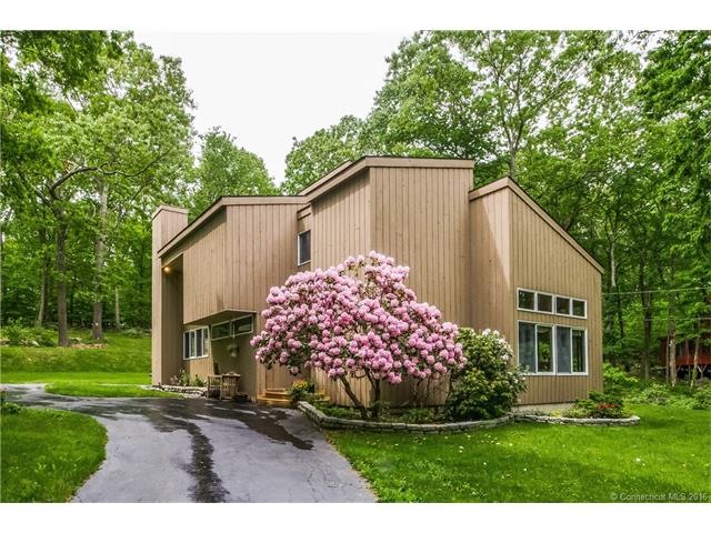 78 Barker Hill Dr, Guilford, CT 06437 - photo 1