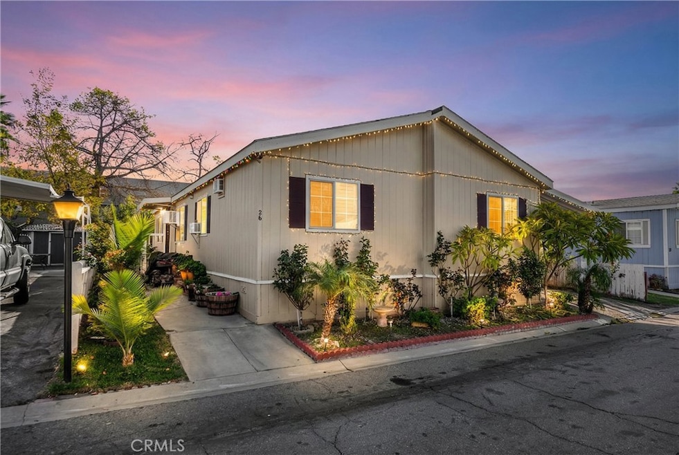 2851 S La Cadena Dr unit 26, Colton, CA 92324 - photo 1