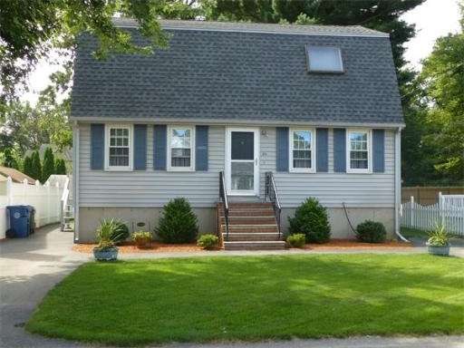 24 Edenwood Ave, Billerica, MA 01821 - photo 1