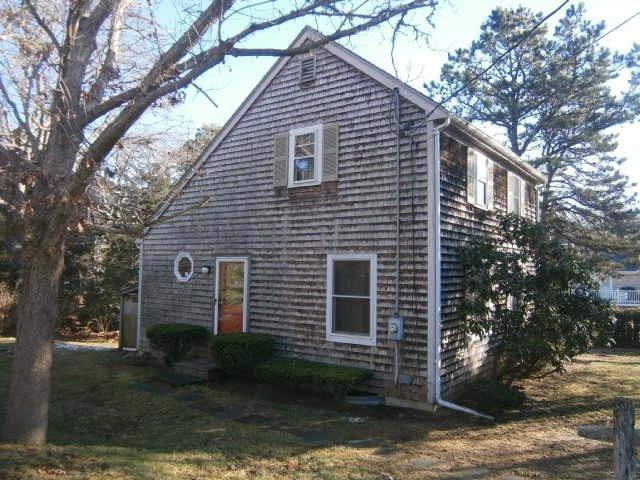 13 June Ave, Oak Bluffs, MA 02557 - photo 1