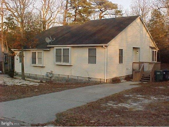 206 E Winged Foot Ct, Little Egg Harbor Township, NJ 08087 - photo 1