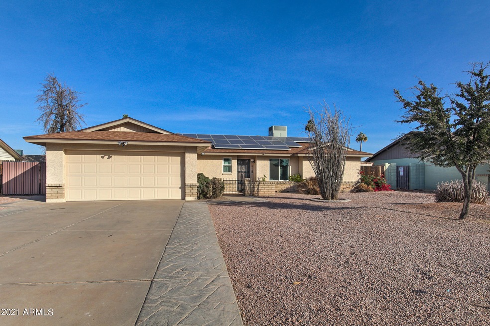 914 W Mesquite St-1