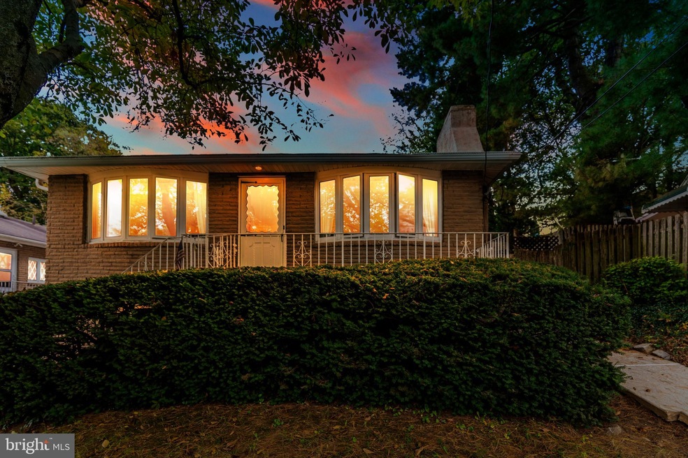 136 Springfield Ave, Bala Cynwyd, PA 19004 - photo 1