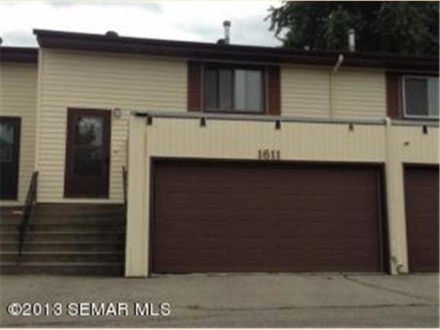 1611 Keystone Dr, Albert Lea, MN 56007 - photo 1