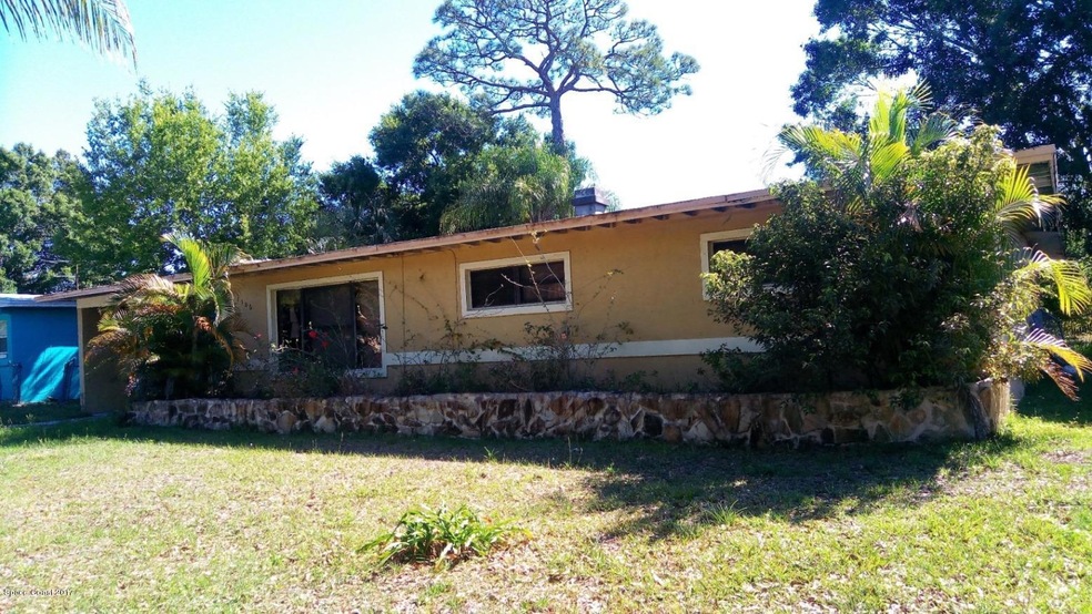 1106 Montclair Dr-FRONT