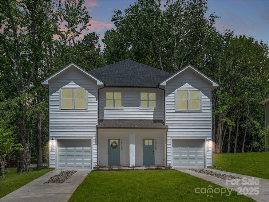 Sold $700,000 • Co-Listing Agent