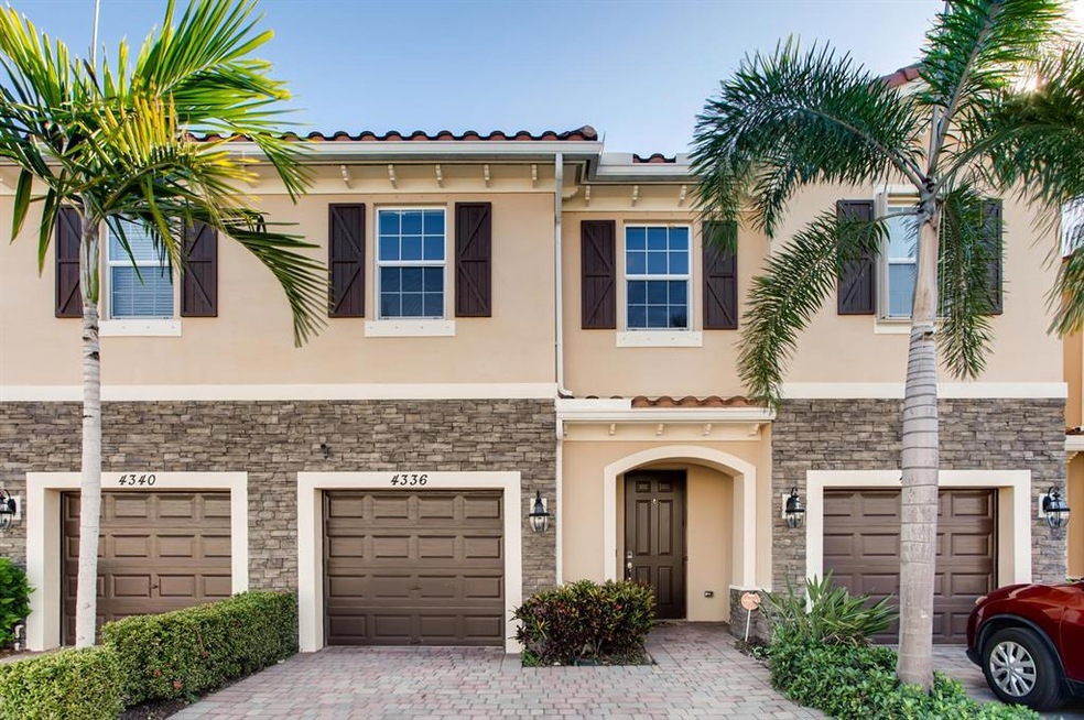 4336 Chalmers Ln, West Palm Beach, FL 33417 - photo 1