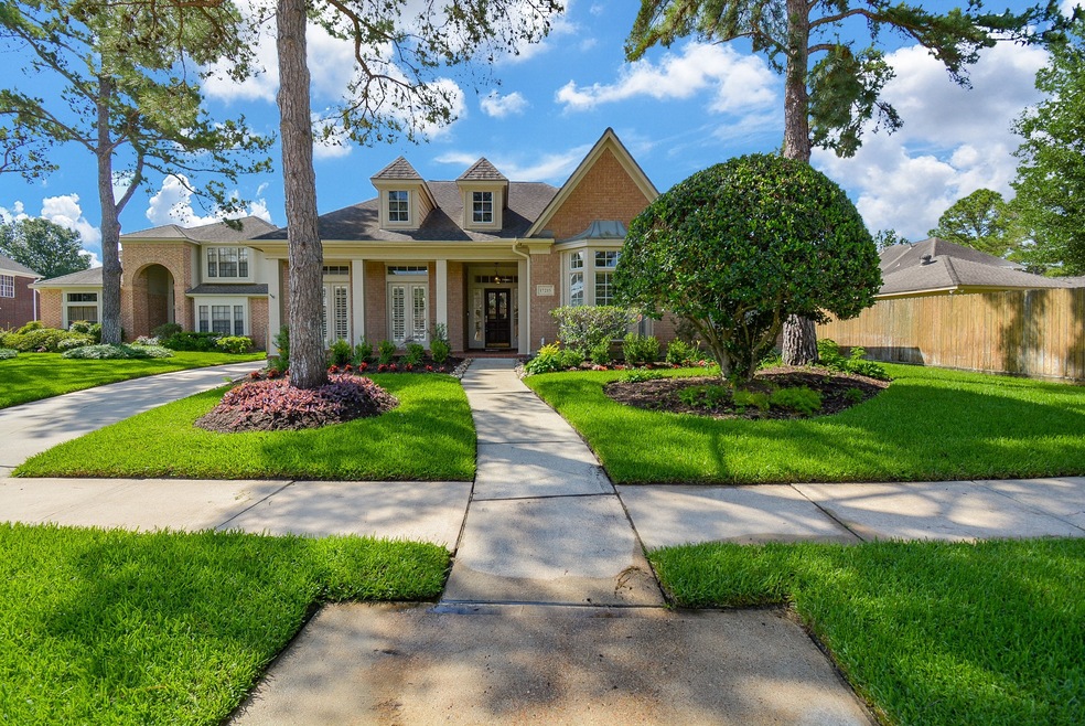 17215 Flint Cove Ct, Houston, TX 77095 - photo 1