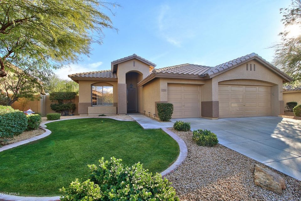 7715-E-Phantom-Way-12