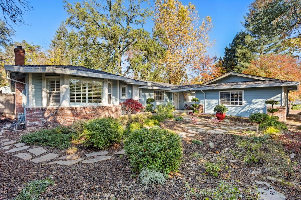 4545 Shady Oak Way, Fair Oaks, CA 95628 - photo 1