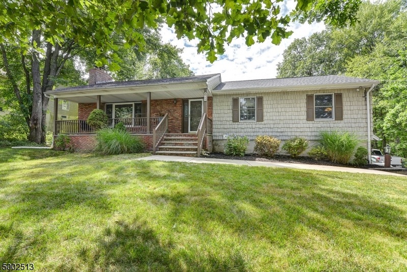 69 Highland Ave, Bloomingdale, NJ 07403 - photo 1