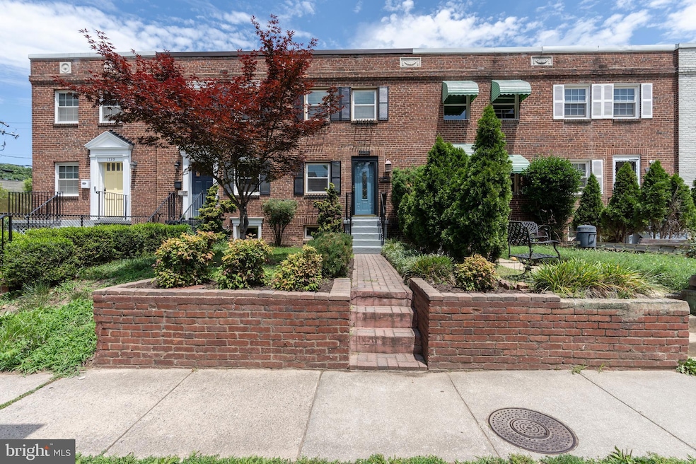 Sold $705,000 • Co-Listing Agent