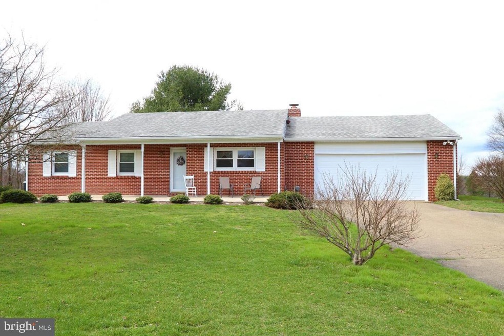 77 John Dr, Kirkwood, PA 17536 - photo 1