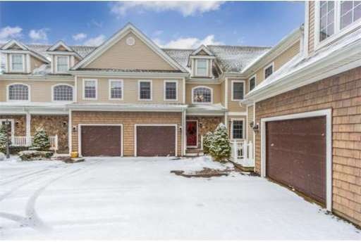 709 Hampton Way, Abington, MA 02351 - photo 1