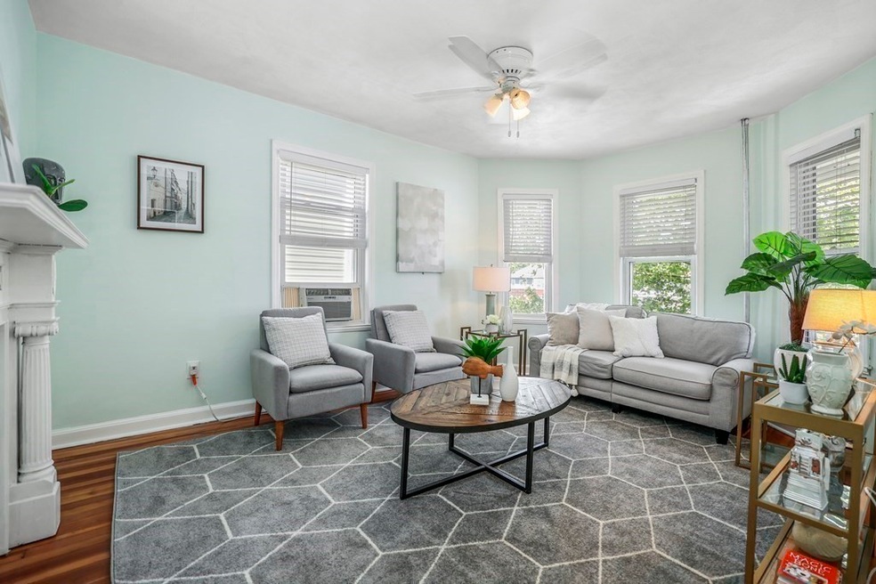 3984 Washington St unit 2, Roslindale, MA 02131 - photo 1