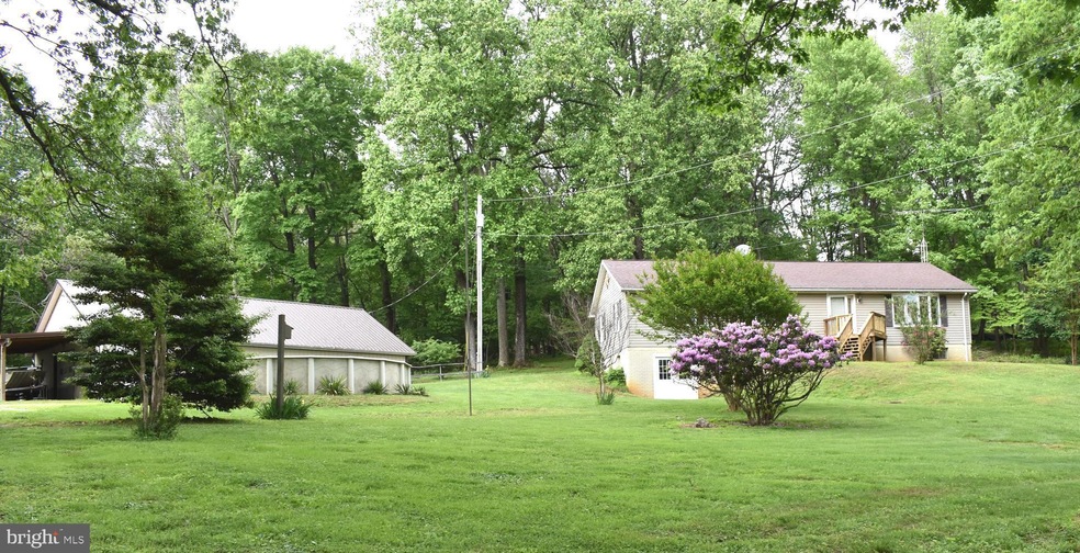 18166 Morgan Pine Rd, Knoxville, MD 21758 - photo 1