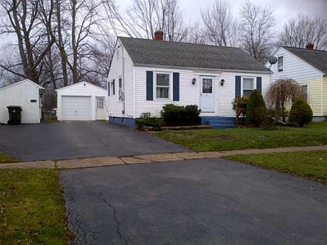 325 East Ave, North Tonawanda, NY 14120 - photo 1
