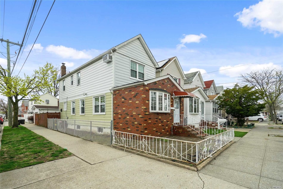 84-01 108th Ave, Ozone Park, NY 11417 - photo 1