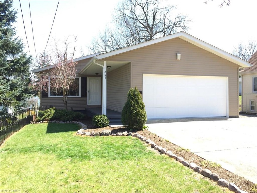 Welcome to 695 Plainfield!